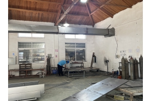 生產(chǎn)車(chē)間